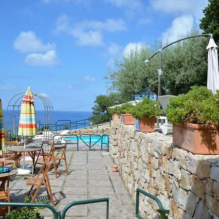 Sweet House Salvina Apartmanhotel