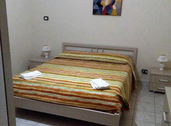 מלון דירות Sweet House Salvina צ'פאלו