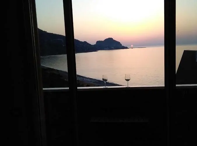 Sweet House Salvina צ'פאלו